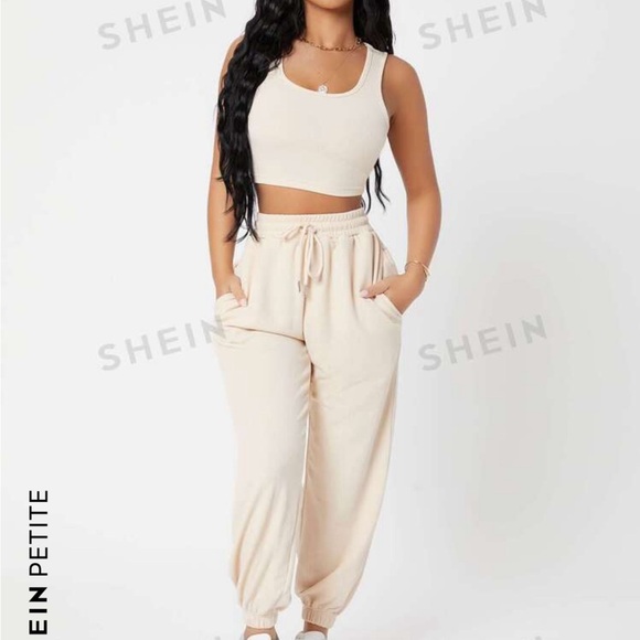 🫶🏻SHEIN crop tank top & joggers set🫶🏻 - Picture 5 of 9